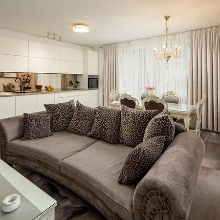 Daire Luxury Azure Split